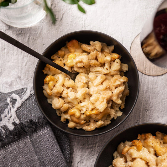 Family Feast: Mac n’ Cheese ( Serves 6-8)